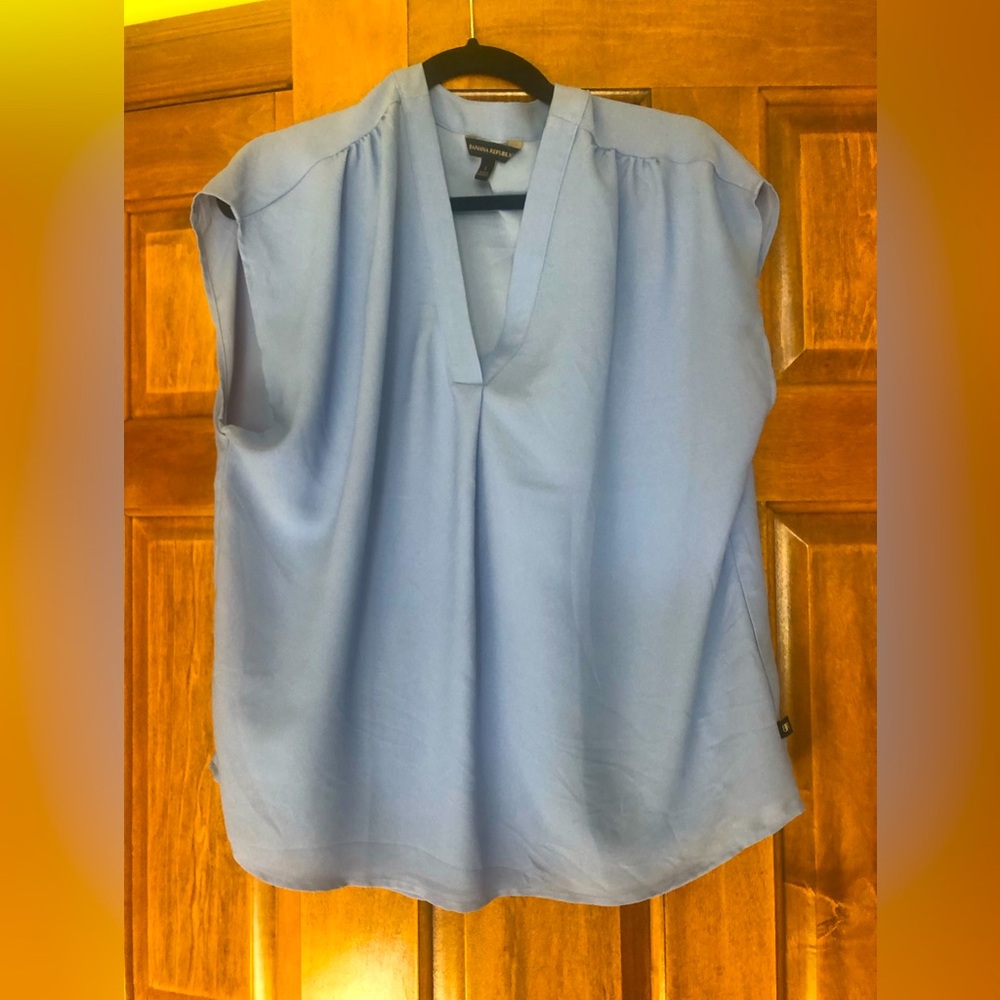 Women’s L light blue tunic